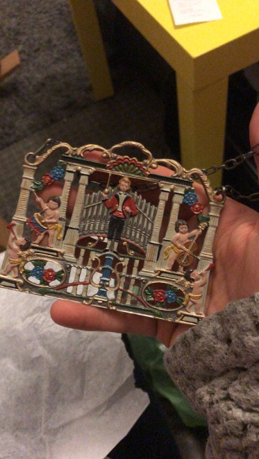 861bd529-85a5-49e7-906c-4b9d5be38d55